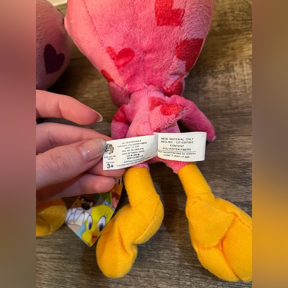 Lot of 2 NWT NANCO Looney Tunes Heart Tweety Mini Plush - Picture 7 of 9